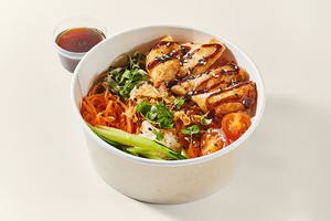 Поке с хрустящей курочкой